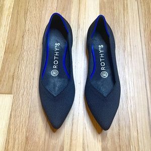 Rothy's The Point in black size 6